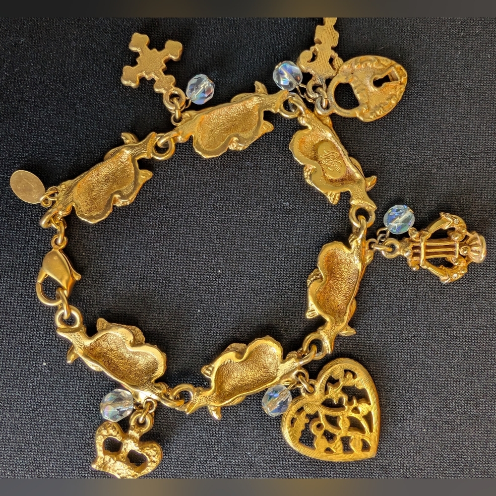 **RARE** Kirks Folly Cherub Panel Link Gold Vintage Collectable Charm Bracelet - Picture 7 of 12